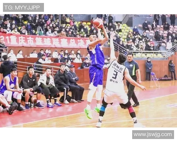 重庆篮球队逆袭之路揭秘杯赛背后的拼搏与荣耀